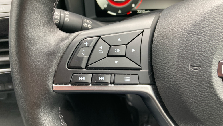 Nissan Juke 1.0 DiG-T Tekna+ 5dr Petrol Hatchback